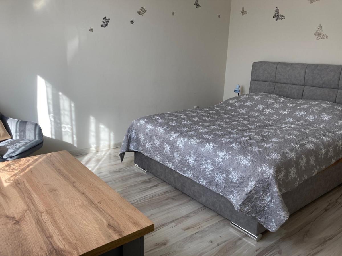 Kristaly Apartman Eger Eksteriør billede